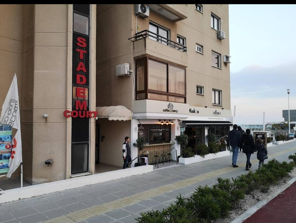 Bettys 1Br Seafront Apt Larnaca Exteriér fotografie